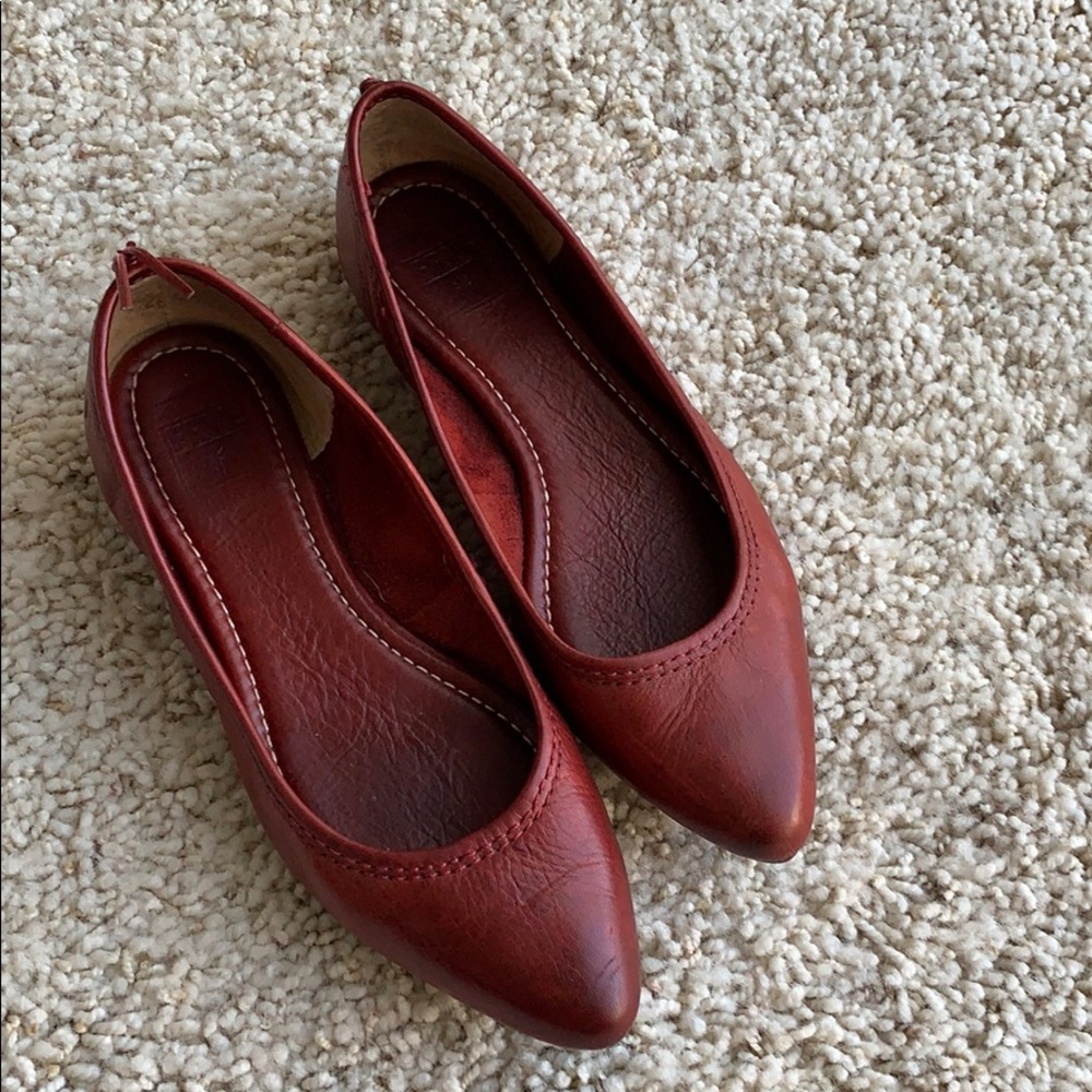 Frye pointy toe flats